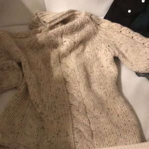 Turtle neck sweater